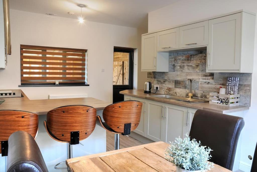 Queensgate Holiday Cottage Beverley With Parking Exterior photo