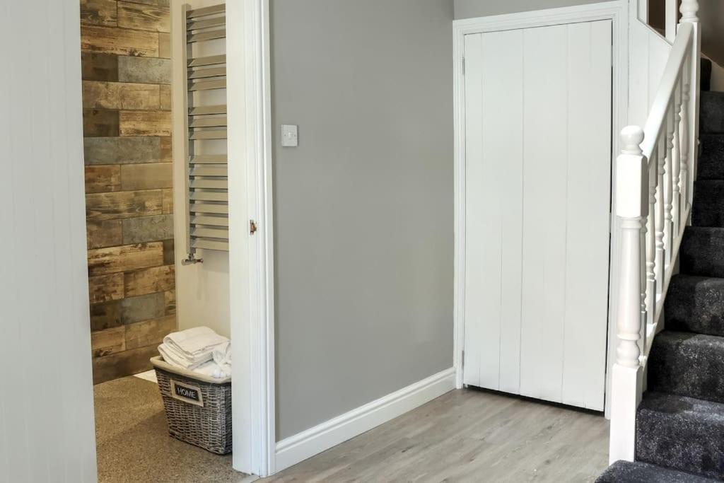 Queensgate Holiday Cottage Beverley With Parking Exterior photo